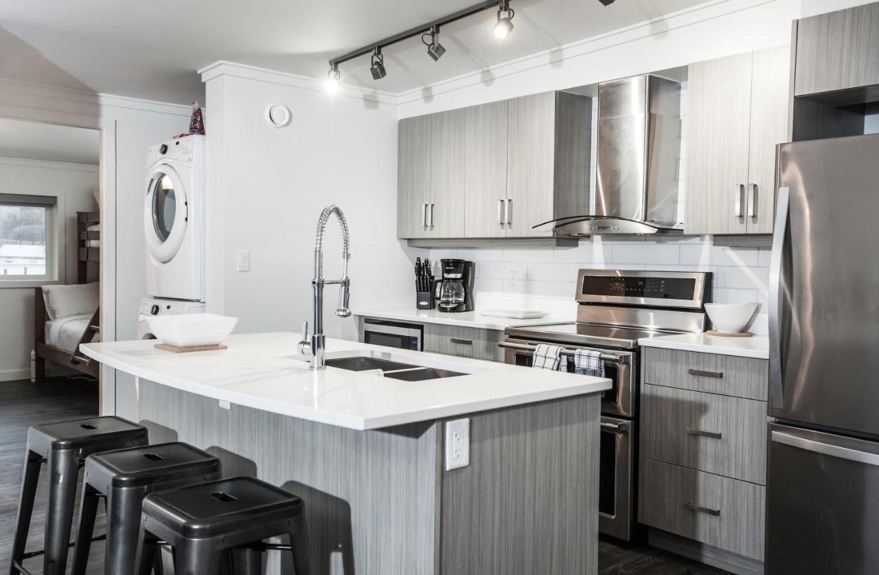 Novlan Suite By Revelstoke Vacations 外观 照片